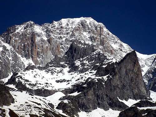 a destra l'Aiguille Croux mt....