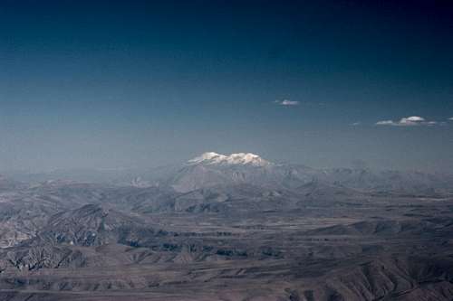 close-up of Nevado Coropuna