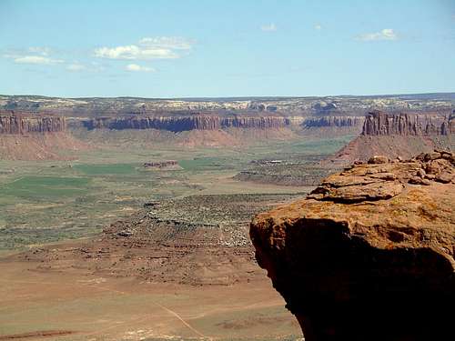 Indian Creek from South Sixshooter