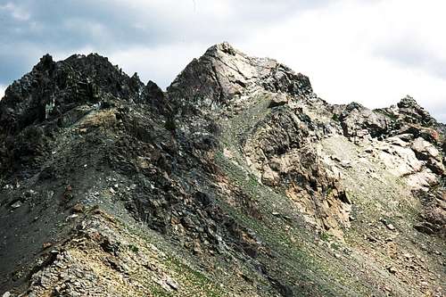 The West Face of Scatter Peaks