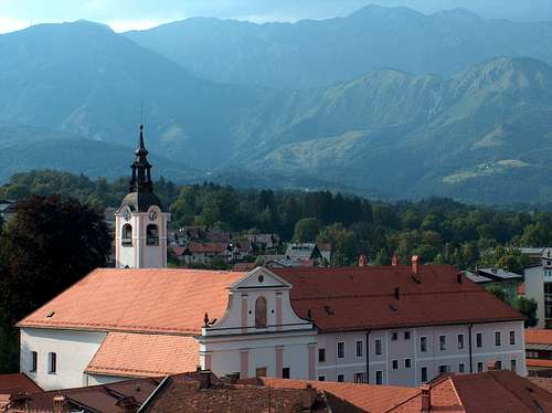 Kamnik, the perfect place to stay (and to visit !) half-way between the Slovenian Alps and Ljubljana