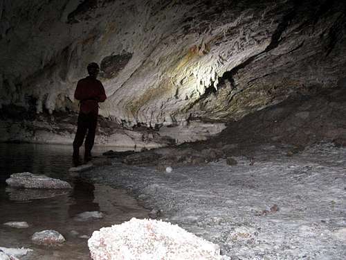 Namakdan (3N) cave