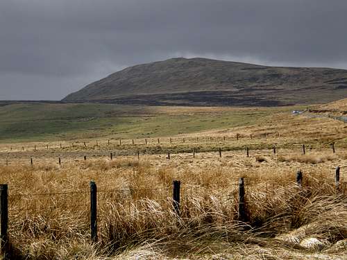 Foel Fadian - From the mountain road