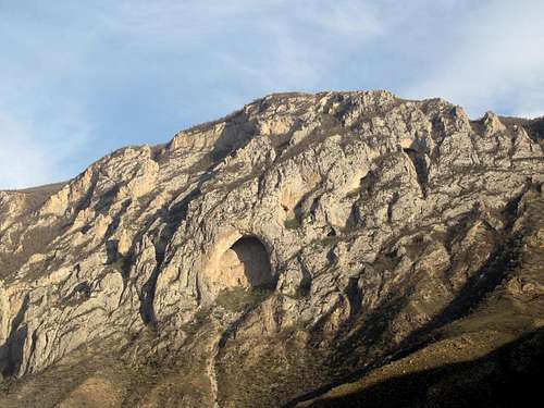 Khorshid Cave