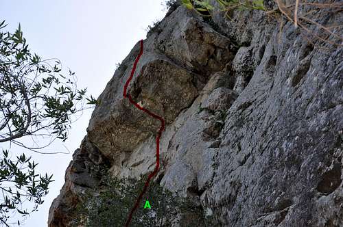 The crux overhang on Chunky Monkey, 11b