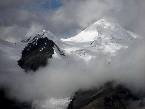 Sonia Peak from Chafchingol Pass