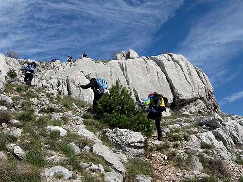 Climbing Badanj peak