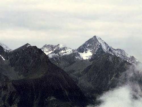 Monte Emilius from the ascent...