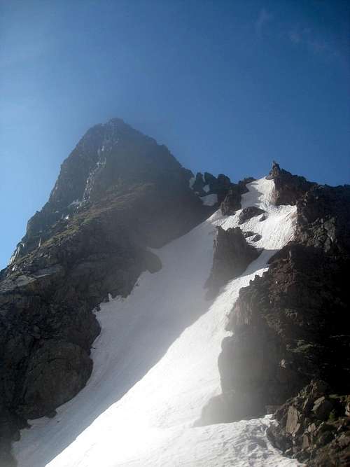 Peak C from Kneeknocker Pass