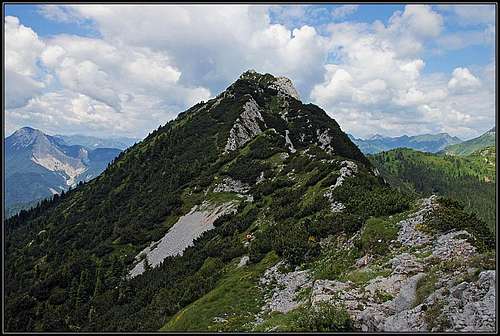 Monte Salinchiet summit ridge