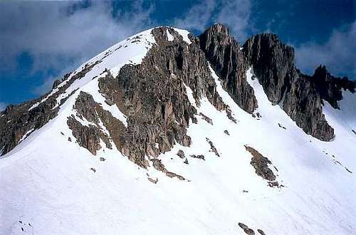 Cap deth Port peak, from the Travessani pass
