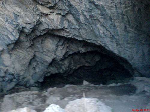 Boornik Cave