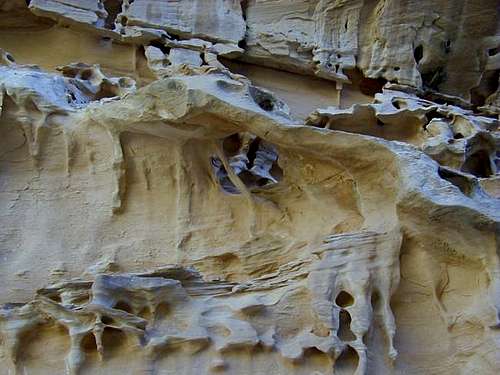 Texture of the canyon walls....