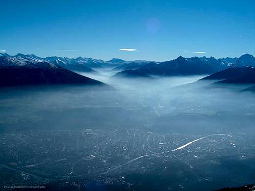Autumn view of Innsbruck