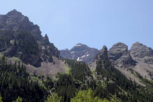 View of Pyramid Peak from Crater Lake trail