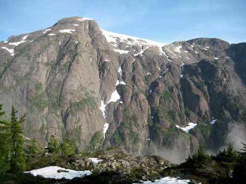 Comox Glacier SE Aspect