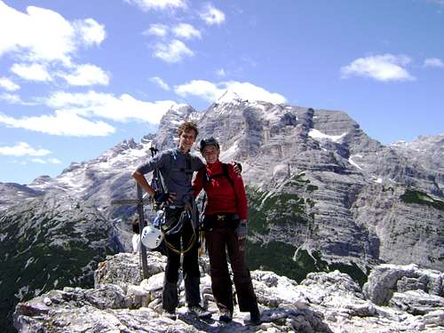 My girlfriend and me on top of the Col Rosa