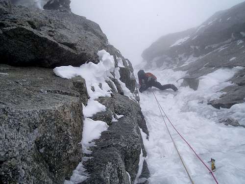 climbing in the upper gully system