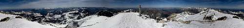 Panoramic view from the summit. 2005.05.25