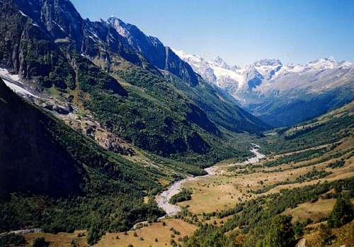 Dombay Valley_Caucasus_Russia