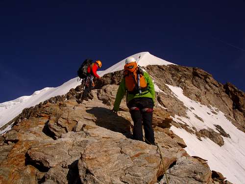 Monch SE ridge rock section