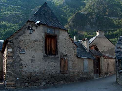 Mountain architecture in Vielle Aure