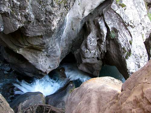 Box Canyon Lower Falls