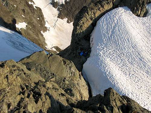 Shuksan campsite from above (between White Salmon and Curtis Glaciers) 9-3-09