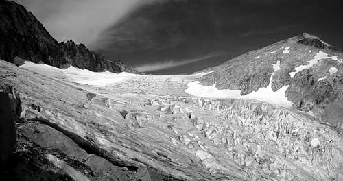 Late Summer on the North Klawatti Glacier