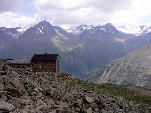 View of Ramolkogel from the Breslauer Hut