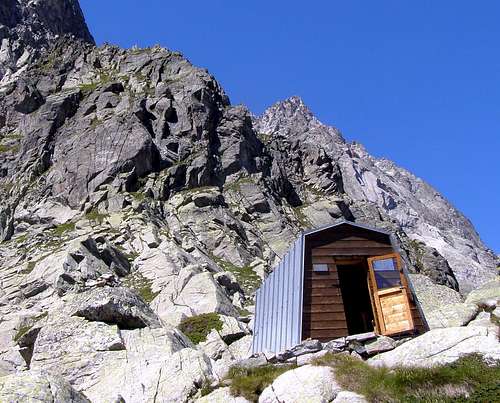 Alpine BIVOUACS in the Aosta Valley  (Ferret Valley) 