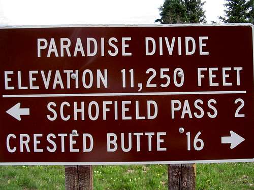 Sign at Paradise Divide