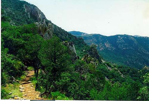 Pinnacles Trail