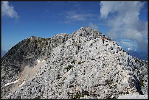 On Kanin/Canin summit ridge