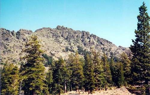 Raymond Peak from the western...