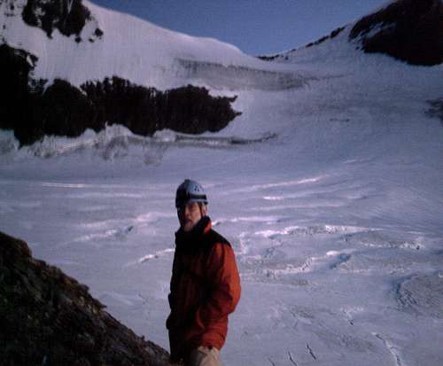 Glacier basin below Windjoch