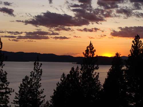 Sunset on Lake CDA
