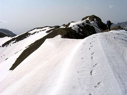Point 4010 m, NW Face