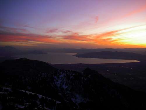 A sunset over Utah Lake