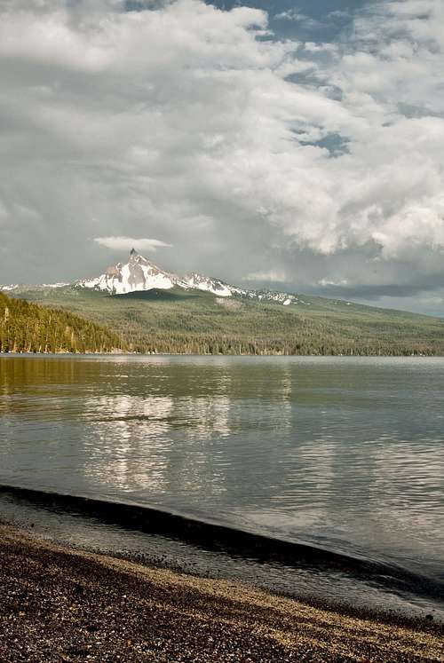 Mt. Thielsen from Diamond Lake