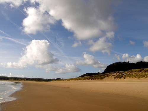 Oxwich Bay and its sands