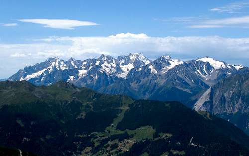 Aiguilles Suisses seen from Ruinettes above Verbier