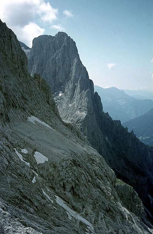 Croda di Roda - approaching