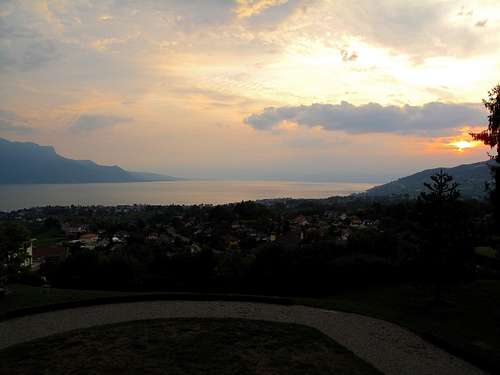Sunset over the lake of Geneva