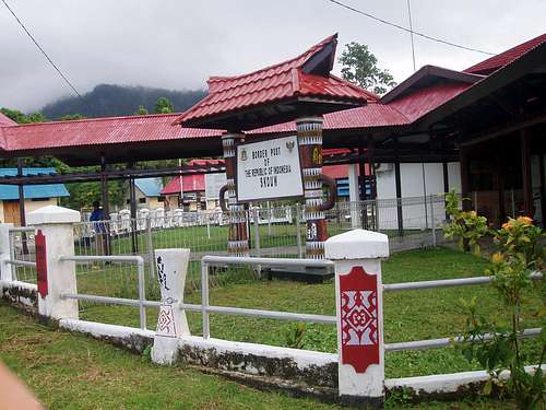 West Papua Wutung border checkpoint