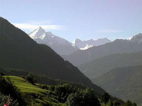 View of Grivola and Gran Paradiso range from the 