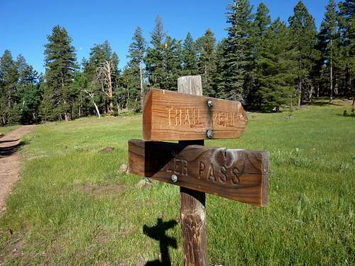 Trail Peak Trail Signs