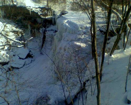 Brandywine falls frozen