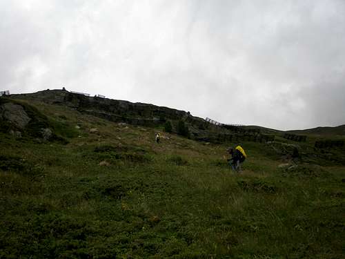 Winding path to Stablein Alm