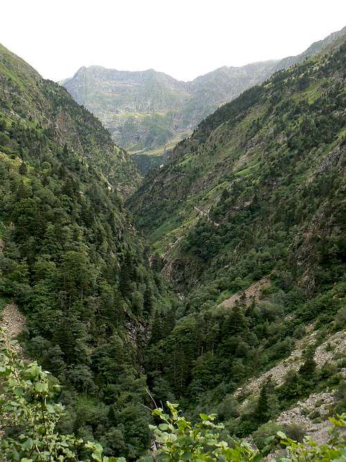 The Clarabide gorges